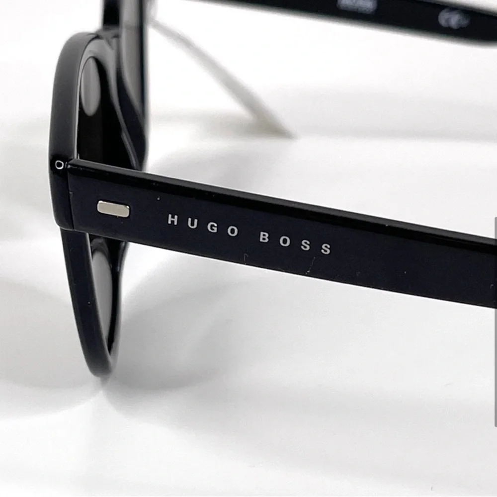 HUGO BOSS Black Wayfarer Sunglasses NEW Style 0956/s 807/ir